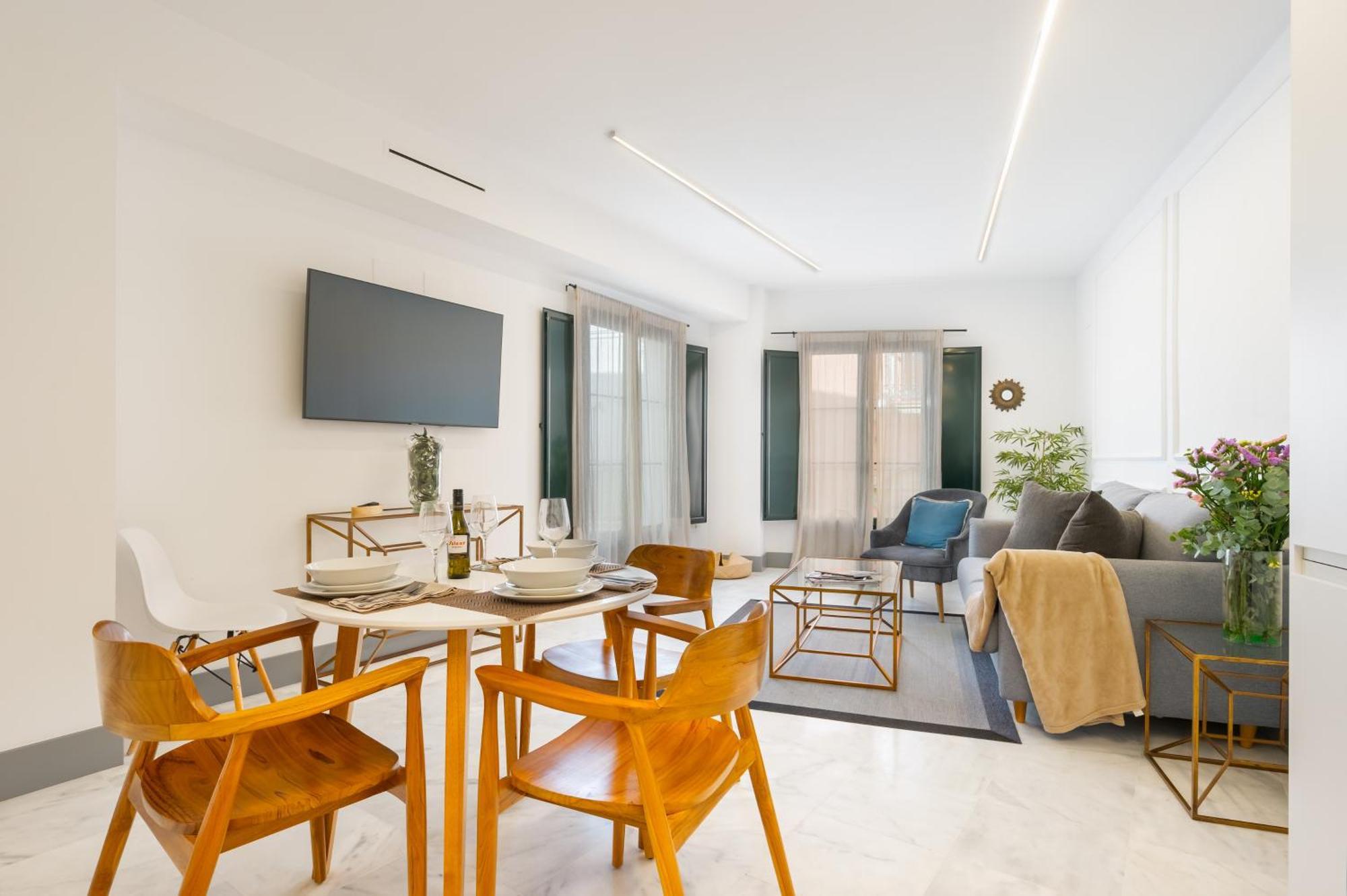 Panther Home Francos Sevilla Dış mekan fotoğraf