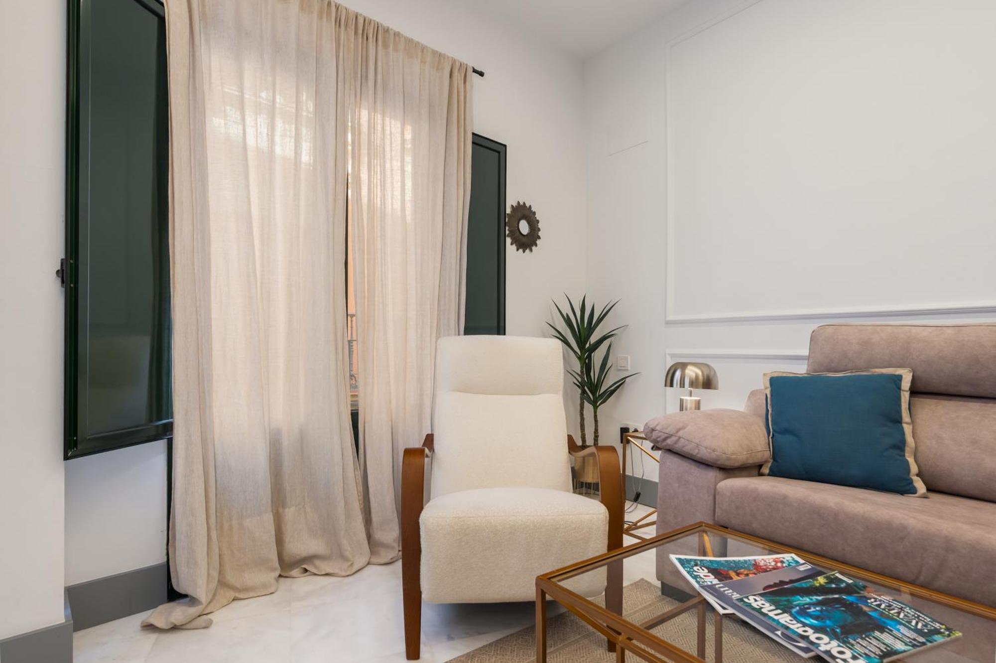 Panther Home Francos Sevilla Dış mekan fotoğraf