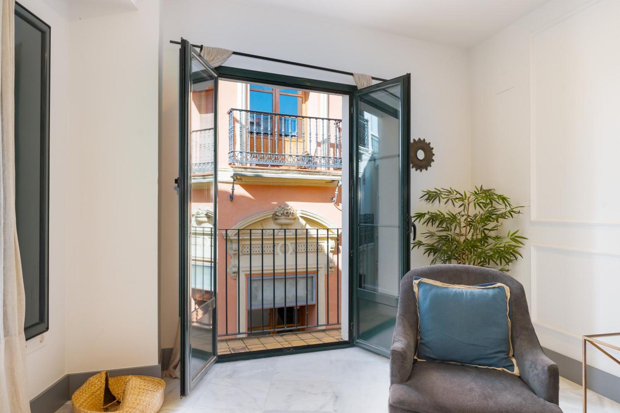 Panther Home Francos Sevilla Dış mekan fotoğraf