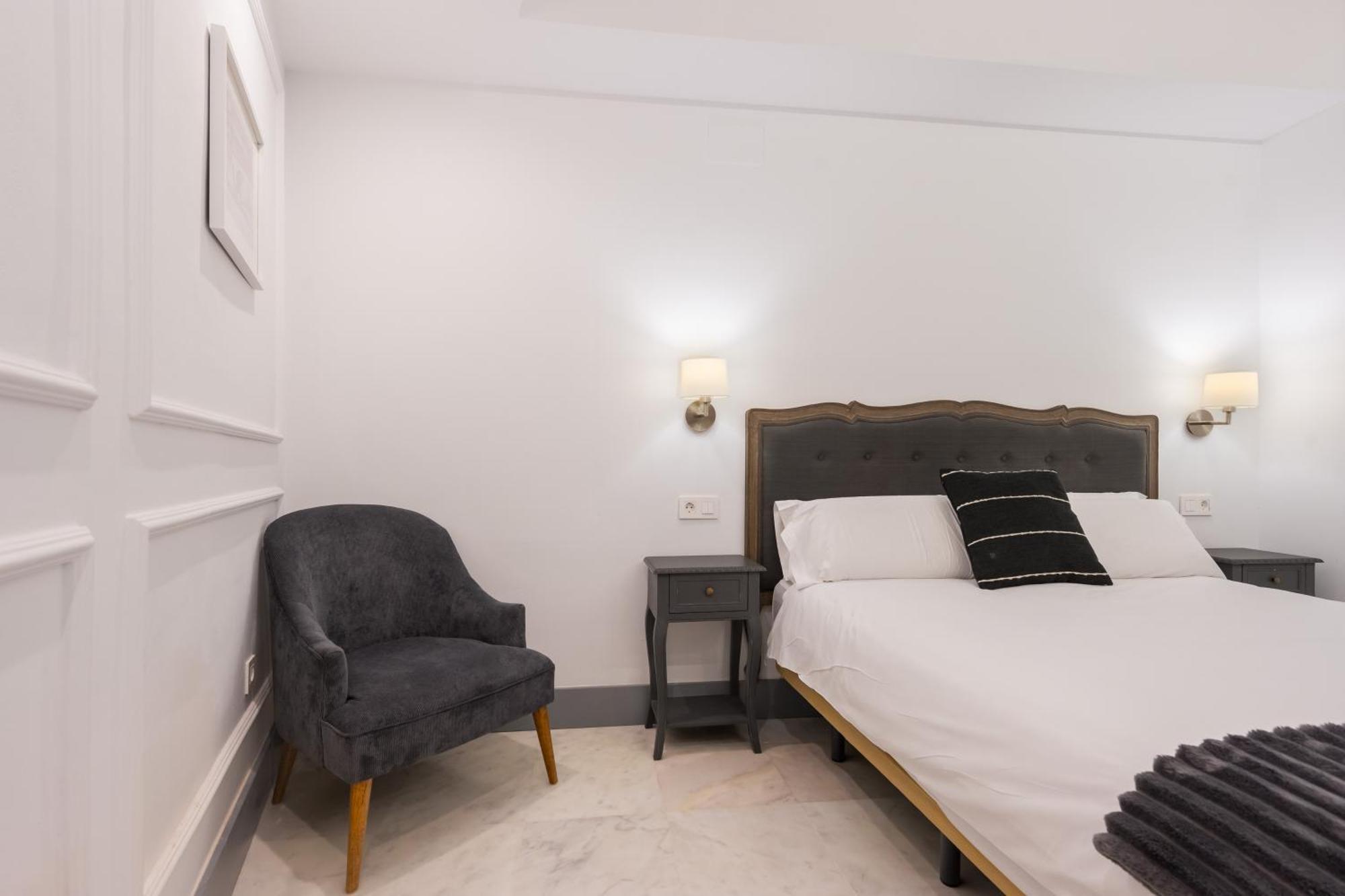 Panther Home Francos Sevilla Dış mekan fotoğraf